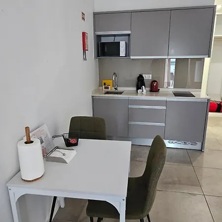 Canavial Terrace@heart Of Apartment *