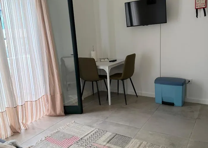 Canavial Terrace@heart Of * Funchal (Madeira)