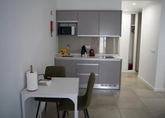 Canavial Terrace@heart Of דירה *