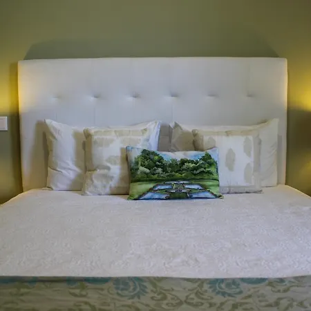 Canavial Terrace@heart Of דירה *