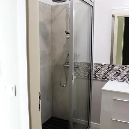 Canavial Terrace@heart Of דירה פונשל